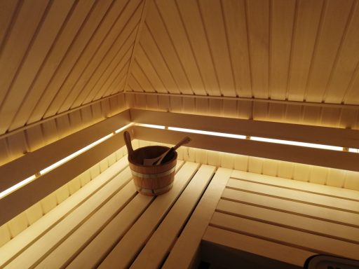 Sauna sur mesure sous pente Atelier du Sauna